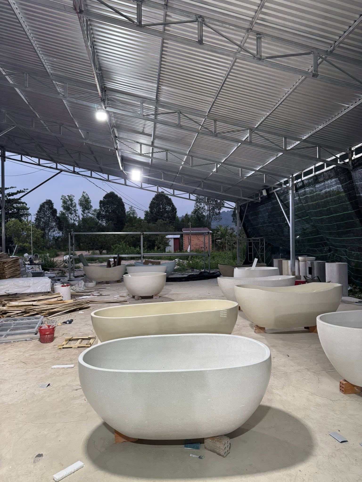 Mold casting area